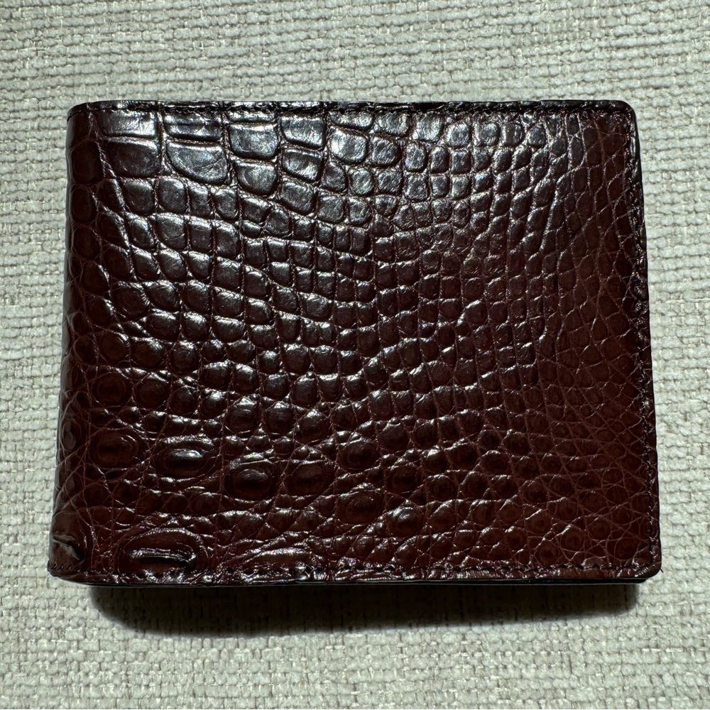 Bi-Fold Authentic Crocodile Leather Wallet - Picture 2 of 11
